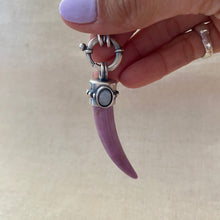 Cargar imagen en el visor de la galería, Colmillo Anastasia