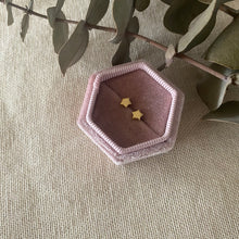 Cargar imagen en el visor de la galería, Aros Estrella de Oro