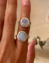 Cargar imagen en el visor de la galería, Anillo Magma
