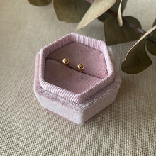 Cargar imagen en el visor de la galería, Aros de Perlas Oro 18k
