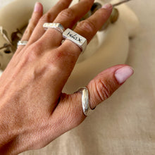 Cargar imagen en el visor de la galería, Anillo Cirus
