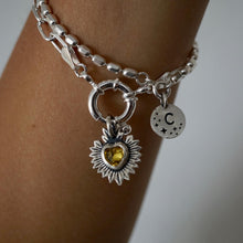 Cargar imagen en el visor de la galería, Pulsera Arizona con Mini Detente Adela Gold
