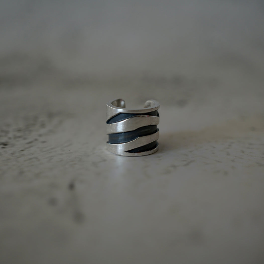 Ear Cuff Cebra