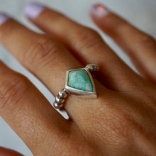 Cargar imagen en el visor de la galería, Anillo Matilde
