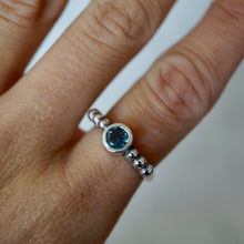 Cargar imagen en el visor de la galería, Anillo Carlota
